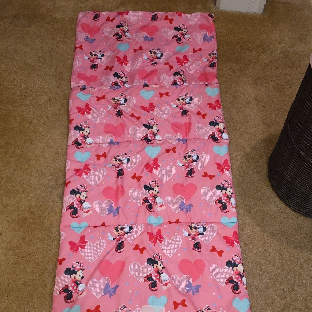 Pink Minnie Mouse Toddler Padded Blanket With Pillow Holder